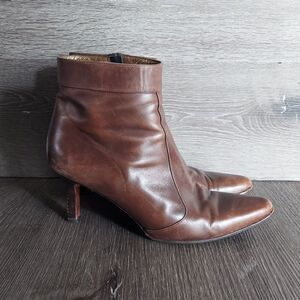 Cole Haan Leather Pointy Toe Ankle Bootie 9